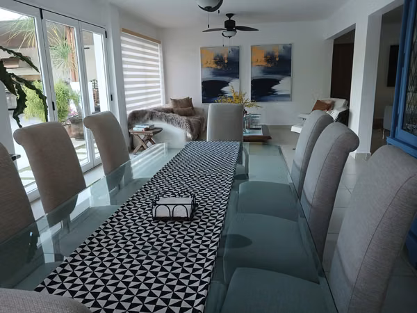 SALE CASE BIJAO BEACH CLUB &amp; amp; RESIDENCES