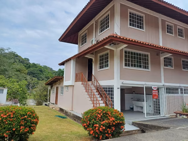 House in Albrook, 400 m2 lot - 3 bedrooms - 3 bathrooms, close to Clayton, Amador, Ancon, Balboa