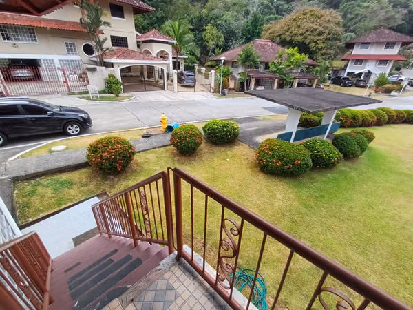 House in Albrook, 400 m2 lot - 3 bedrooms - 3 bathrooms, close to Clayton, Amador, Ancon, Balboa