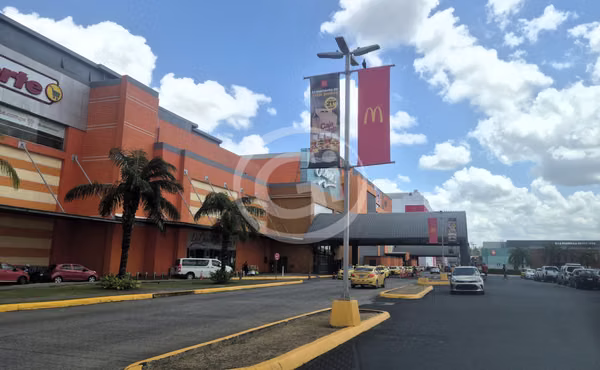 Spacious Local Rental in Westland Mall 80 m ² Ideal Restaurant or Shop