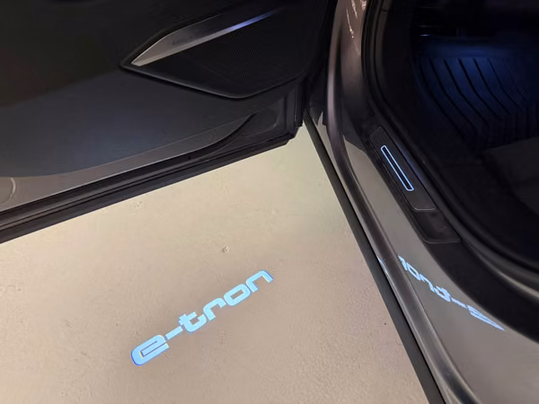 Audi e-tron 2021