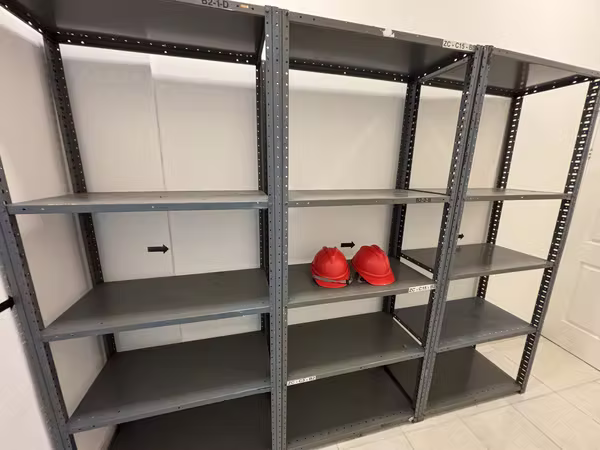 JUAN DIAZ/ GALERA 200M² / OFICINA / A/C / CERCA METRO