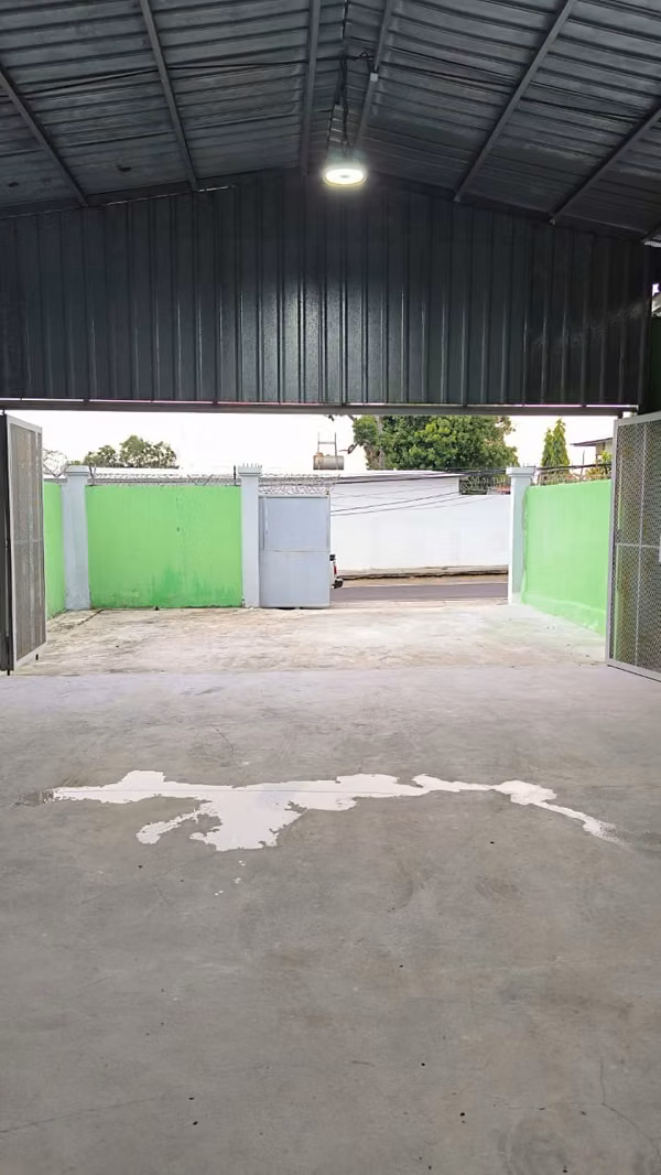 JUAN DIAZ/ GALERA 200M² / OFICINA / A/C / CERCA METRO