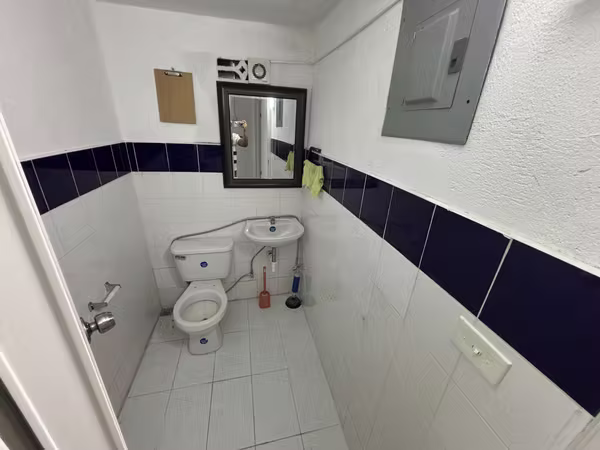 JUAN DIAZ/ GALERA 200M² / OFICINA / A/C / CERCA METRO