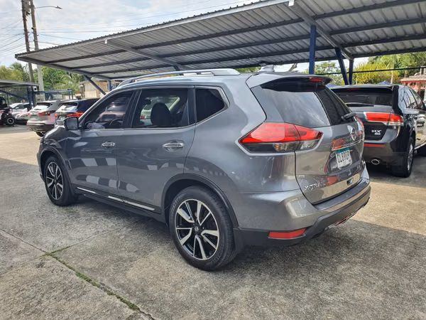 NISSAN X-TRAIL 2019