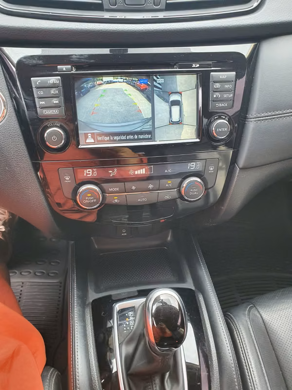 NISSAN X-TRAIL 2019