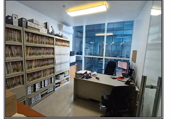 CORPORATE OFFICE IS SOLD IN EDISON CORPORATE