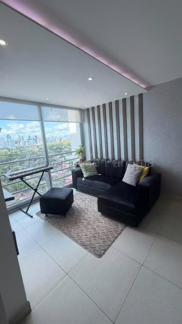 Apartamento en Venta en Parque Lefevre JG