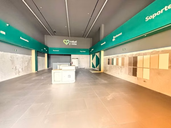 Local Comercial en Costa Verde