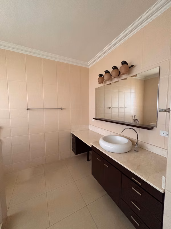 Impecable Distinguido Apto. Venta "EL CANGREJO" Oportunidad