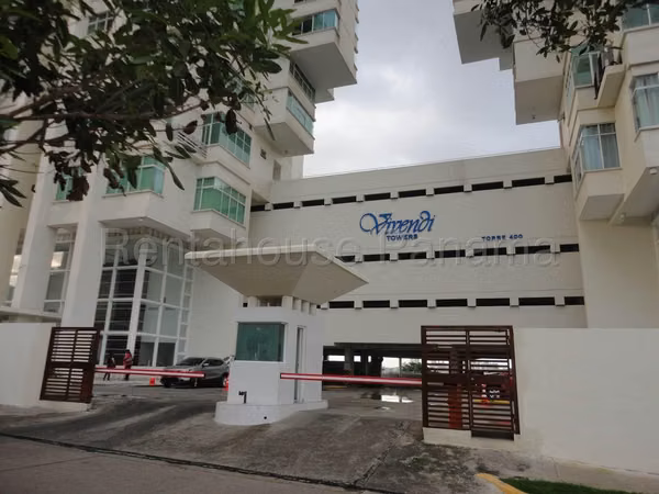 Se Vende Apartamento en Edison Park VLU26-6879
