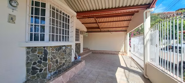 VENTA CASA EN VILLA LUCRE