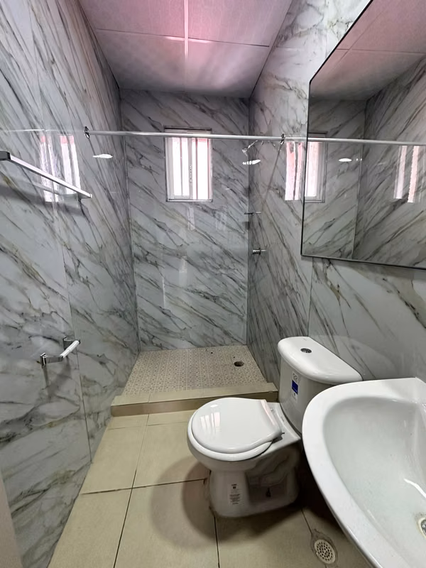 PROPIETARIO VENDE COMPLEJO DE APARTAMENTOS - PH VALENTINA