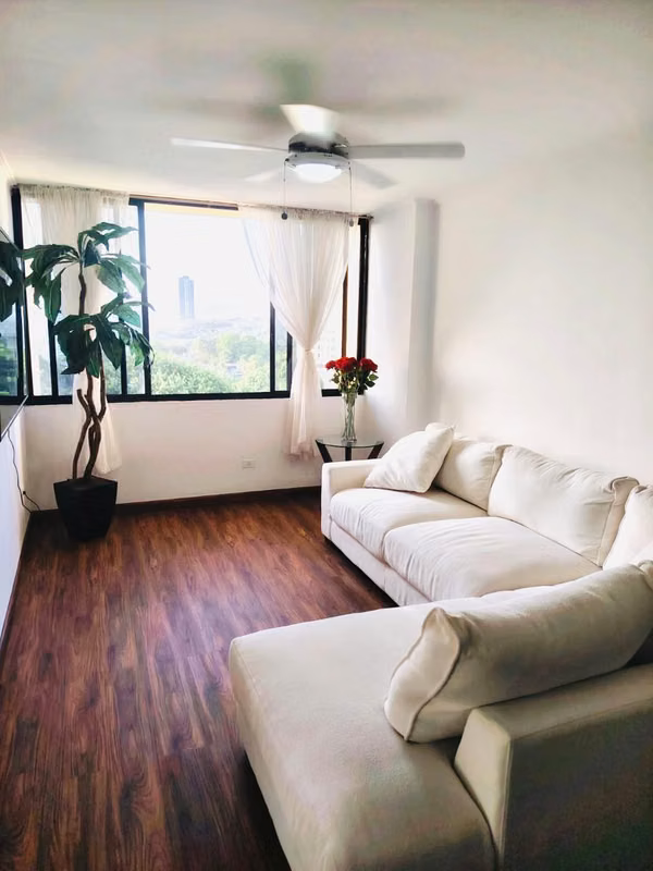 PH TORRES DEL SOL I APARTMENT RENTAL