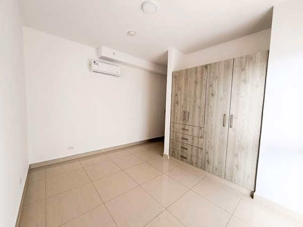 Apartment for Rent in PH Green View