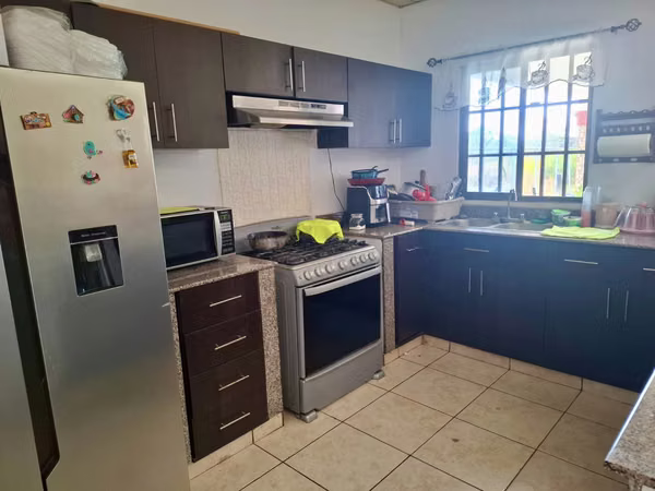 For Sale House in Las Tablas