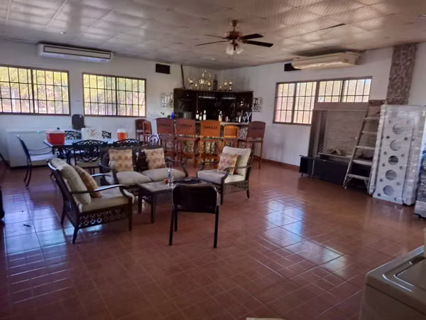 For Sale House in Las Tablas