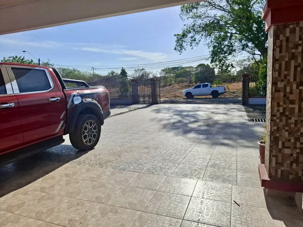 For Sale House in Las Tablas