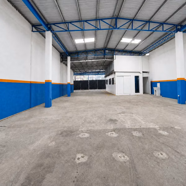 Winery for Rent in Chanis ready to operate, workshops or storage