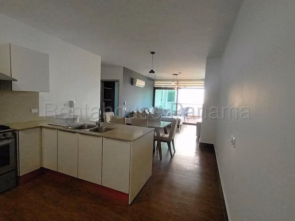 Apartment for Sale in Costa Sur JG