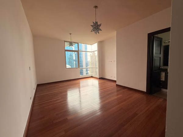 Sale of Apartment in Pacific Point Torre 300 with sea view