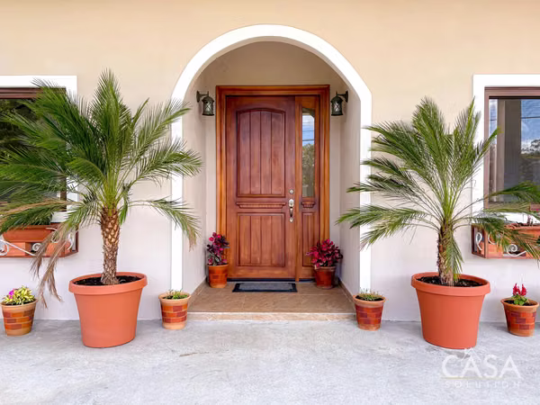 3-bedroom Home for sale in Alto Boquete with Mountain Views