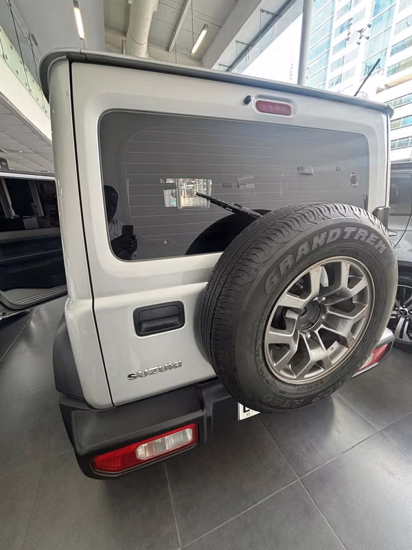 SUZUKI JIMNY 2024