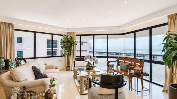 Sale of Apartment in Coco del Mar, facing the sea, Marina del Rey