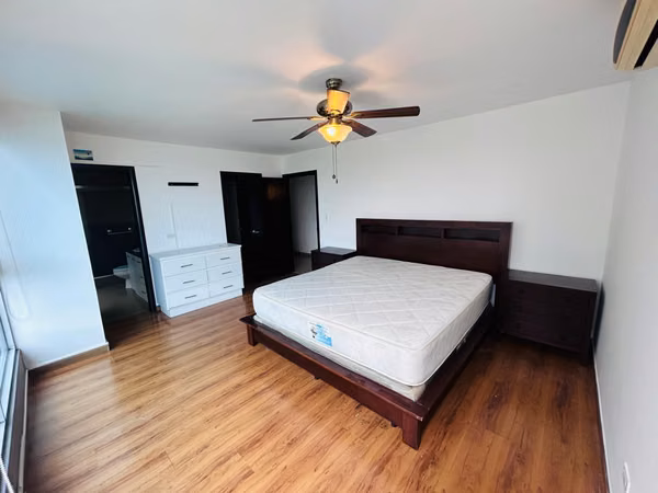 FOR RENT BEAUTIFUL RENOVATED APARTMENT IN AVENIDA BALBOA