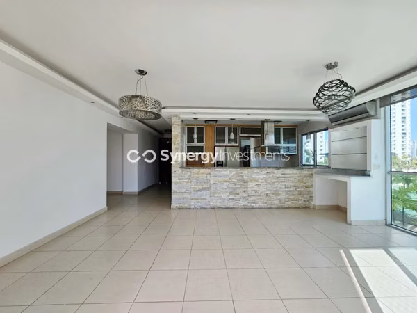 Apartment for Sale in San Francisco
