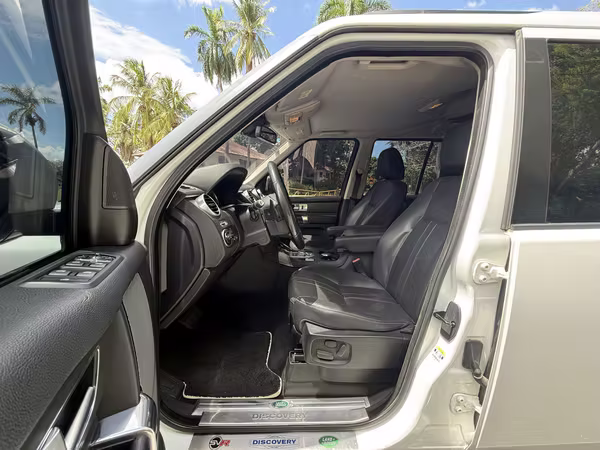 Land Rover Discovery HSE