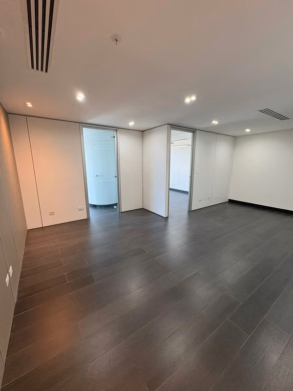 Office rental in Oceania Business