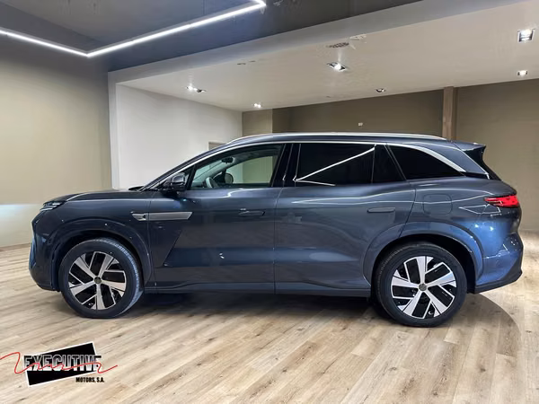 BYD TANG L