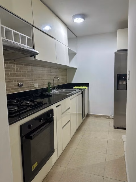 APARTMENT FOR SALE IN CARRASQUILLA – WALKING DISTANCE TO PARQUE OMAR