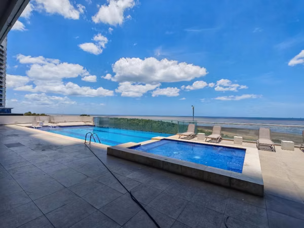 Vendo apartamento en Costa del Este primera línea