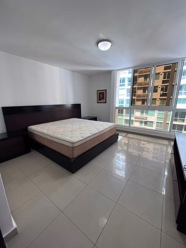 SALE OF APARTMENT SOPHIA TOWER