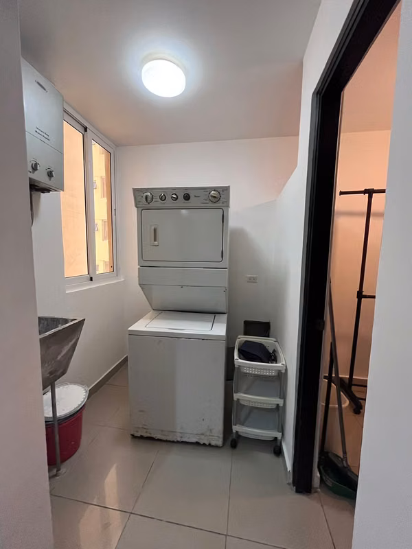 SALE OF APARTMENT SOPHIA TOWER