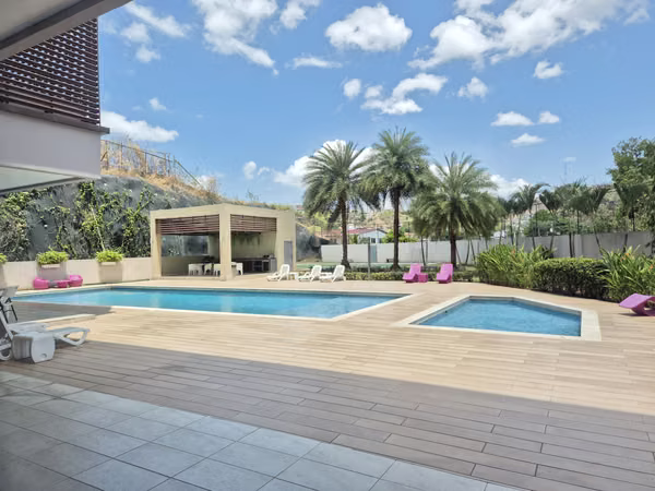 APARTMENT IS SOLD IN PH SPOTLIGHT - MODERN AND ELEGANT