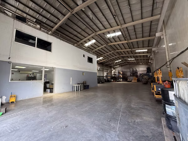 _ PACORA-124; 4000m2