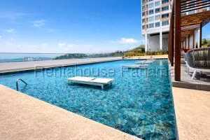 Venta de Apartamento con 55m2 en El Bosque PH Greenwood 26-7132SR