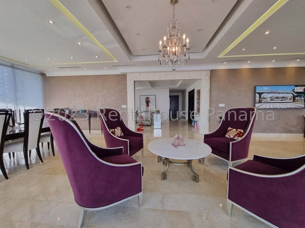 Apartment for Sale in La Cresta JG