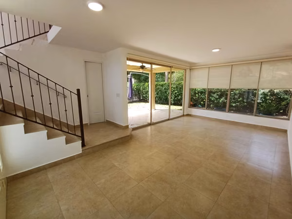 Embassy Garden 3 bed 4 ba near Clayton Village, Embassy Club, Albrook Garden