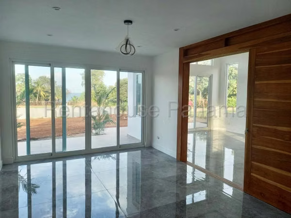 House for Sale in Pedasi Playa El Toro - With Water Well and Solar Panels 26YCG2053