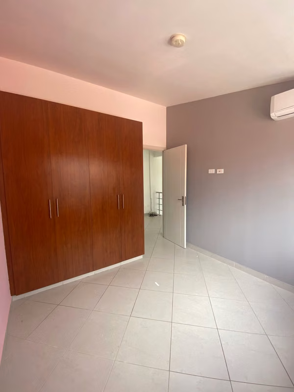 House for Sale in Villas de Arraiján with Solar Panels and 24/7 Security