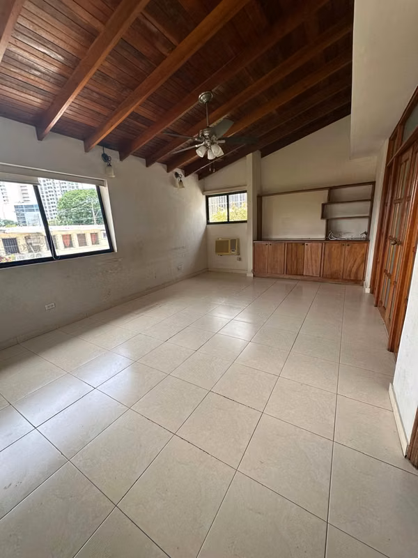 HOUSE FOR SALE – ALTOS DEL GOLF - M