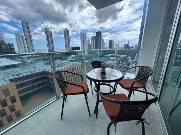 Venta de Amplio Apartamento en Costa del Este Ph Latitude Mts2: 232.80 PD