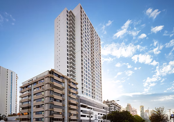 (2)- APARTMENT FOR SALE IN PANAMA, EL CANGREJO, WITH PRIME LOCATION AND MODERN COMFORT (79.76 m2)
