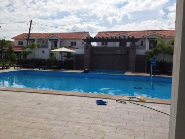 House for Rent in Versailles, Quintas de Versalles Residential Complex