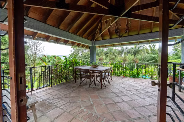 Colonial Mountain Villa For Sale in El Valle Panama