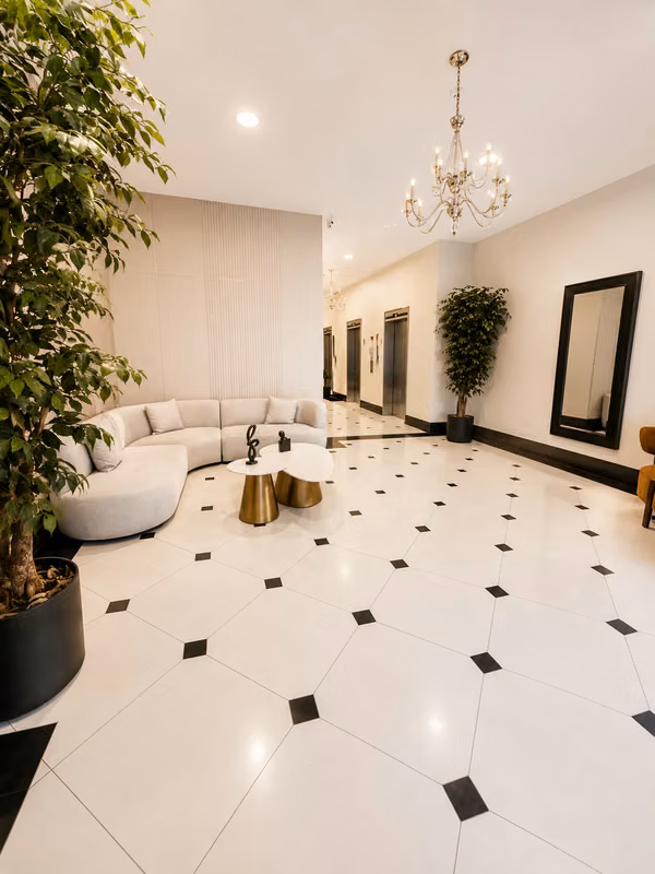 LIVE TO OFF THE OFF! Apartment as Nuevo in Carrasquilla. WF